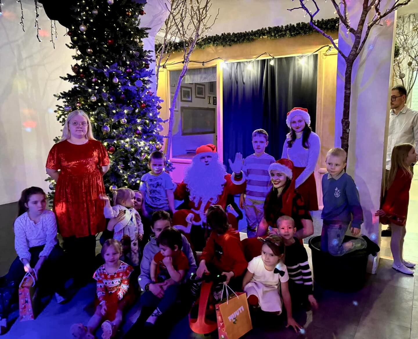 Päkapikud õhtujuhiks