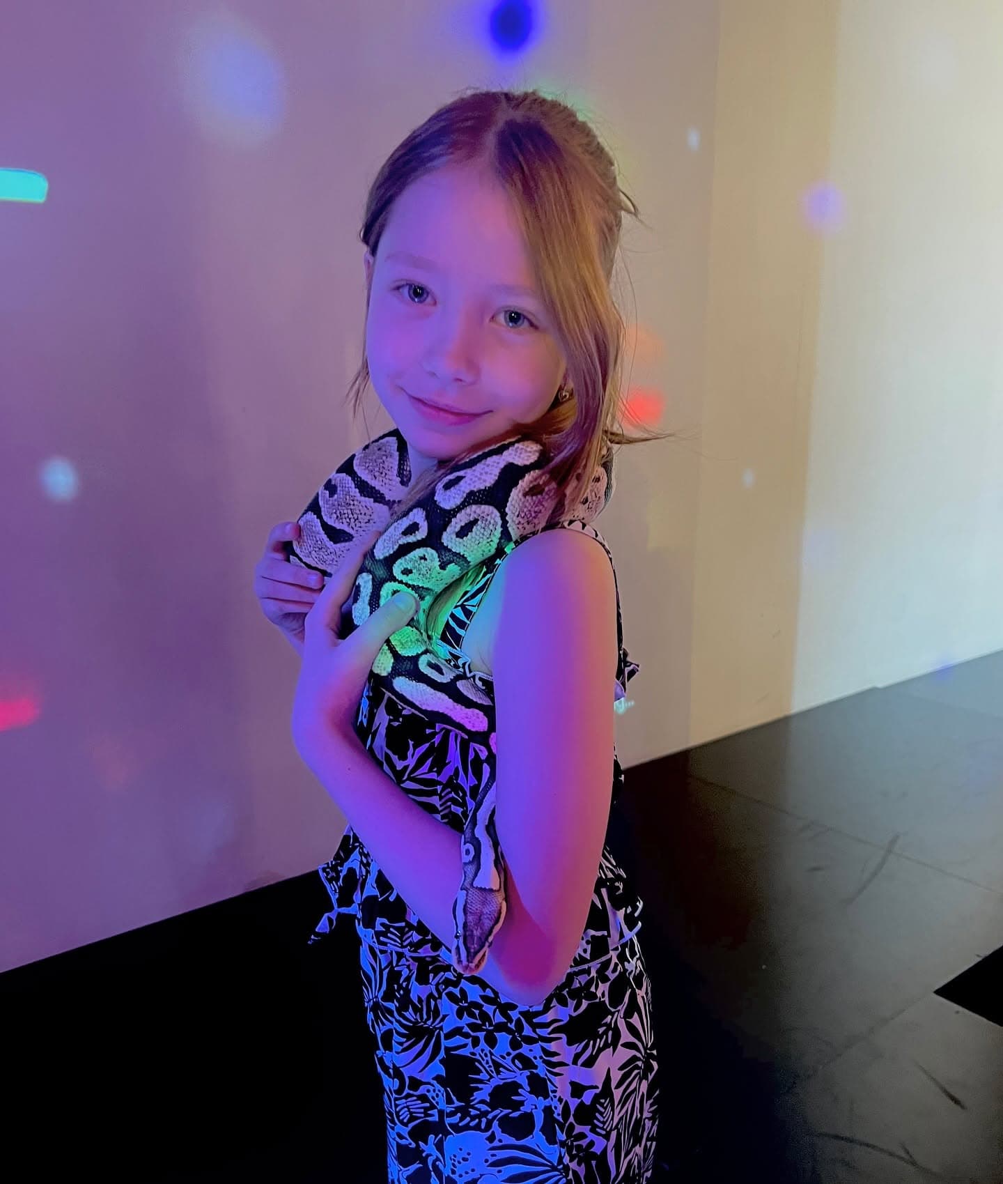 Programm maoga + glitter/näomaalingud